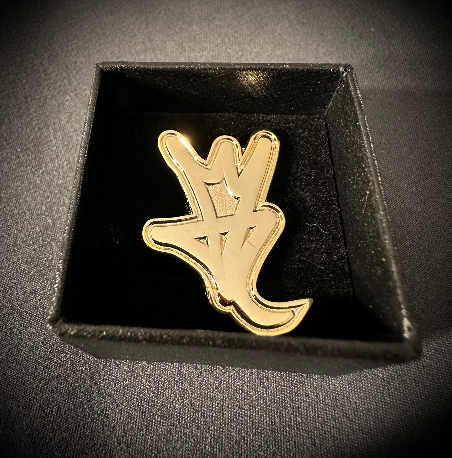 Love & Luxury: Metallic Gold Crown Lapel Pin